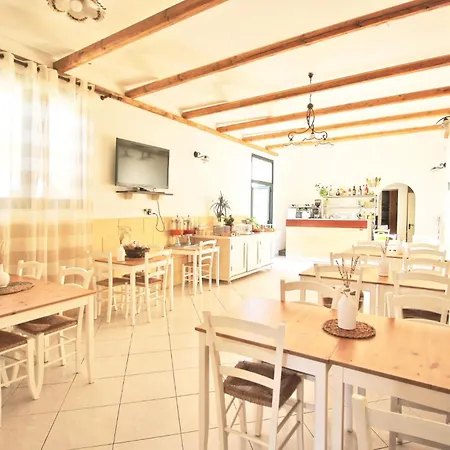 Antares Farm stay *